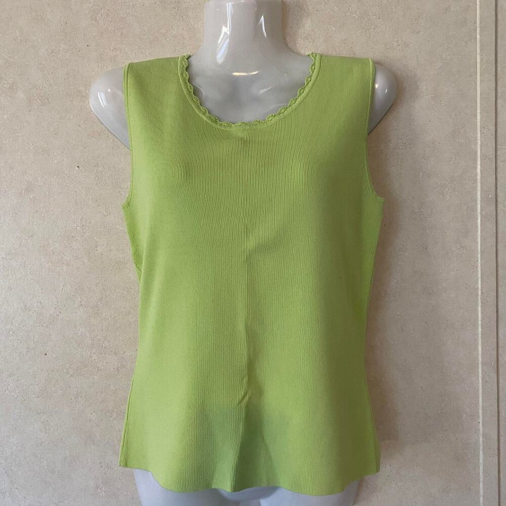 Items by Michelle Nicole Knitted Tank Top Sleeveless Round Neck Green Small NEW